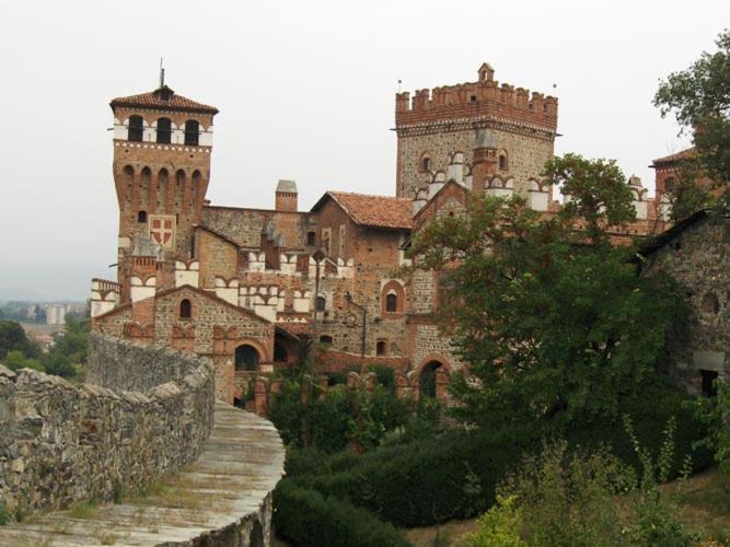 Comunita' Ospitali Bidrino Bed & Breakfast Borgofranco d'Ivrea Exterior foto